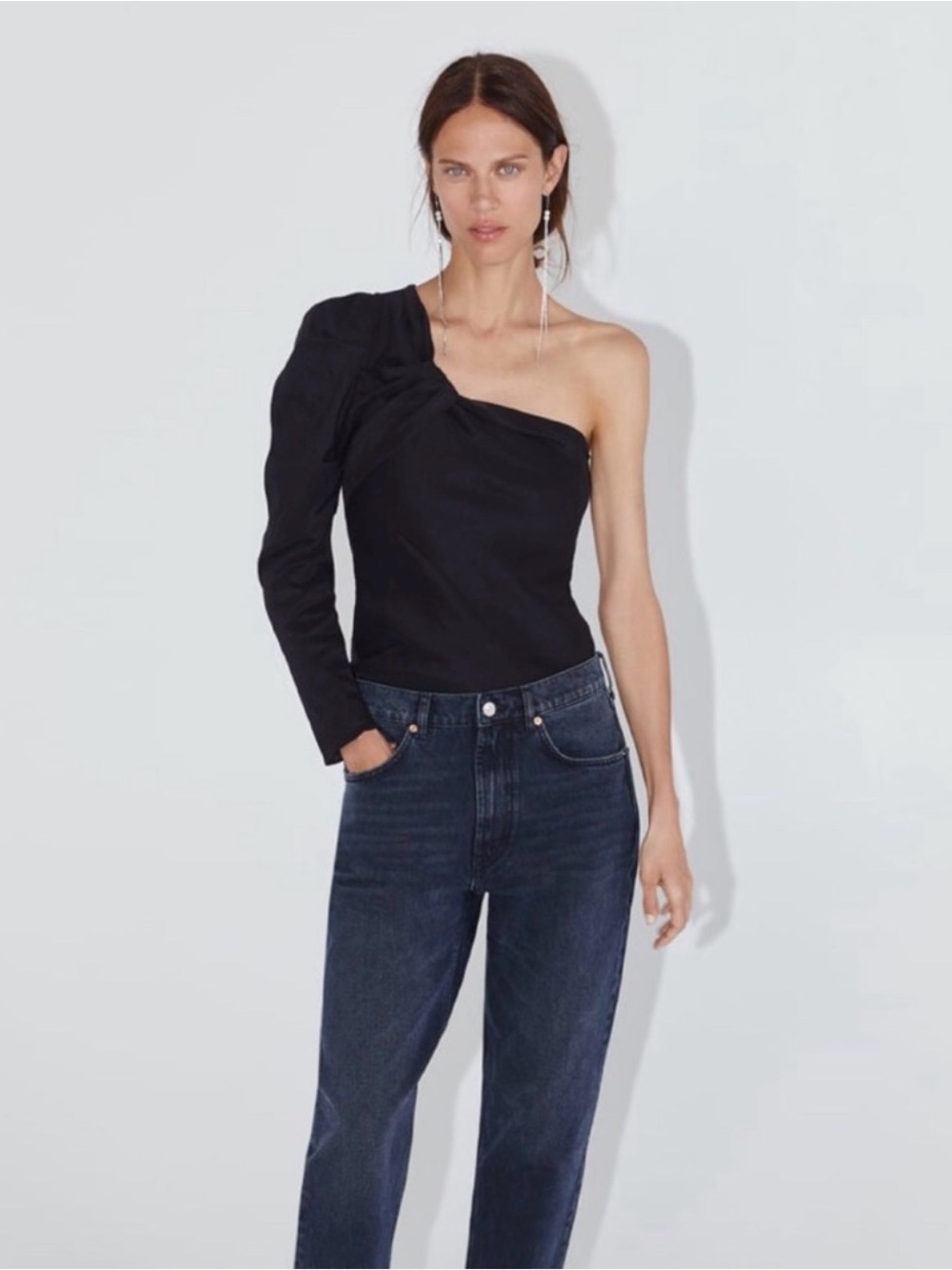ZARA Black one shoulder Top xs